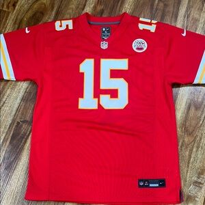 NWOT Mahomes Kansas City Chiefs Youth Jersey XL Nike